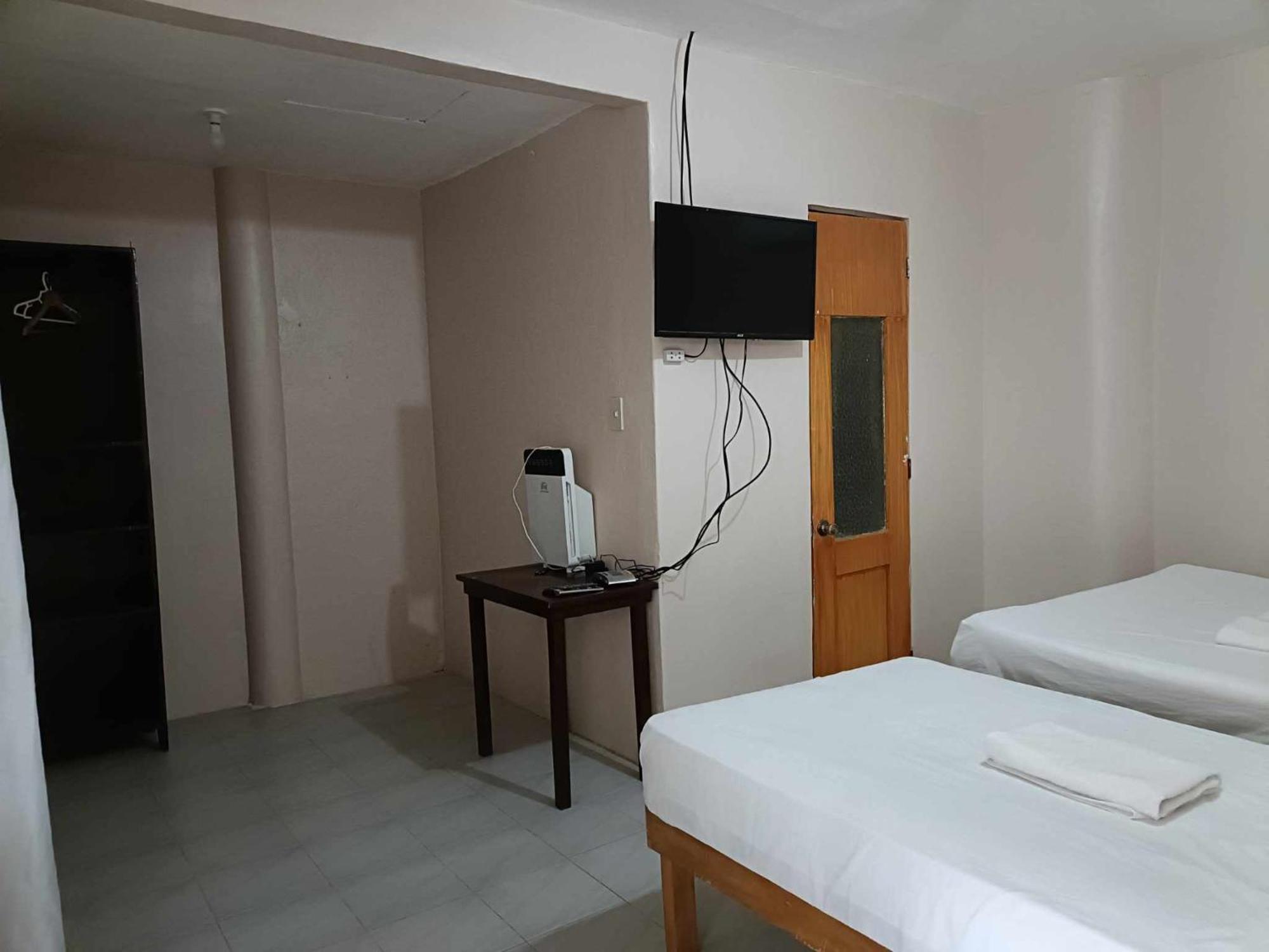 Beach Placid Resort Powered By Cocotel Ocoy Phòng bức ảnh