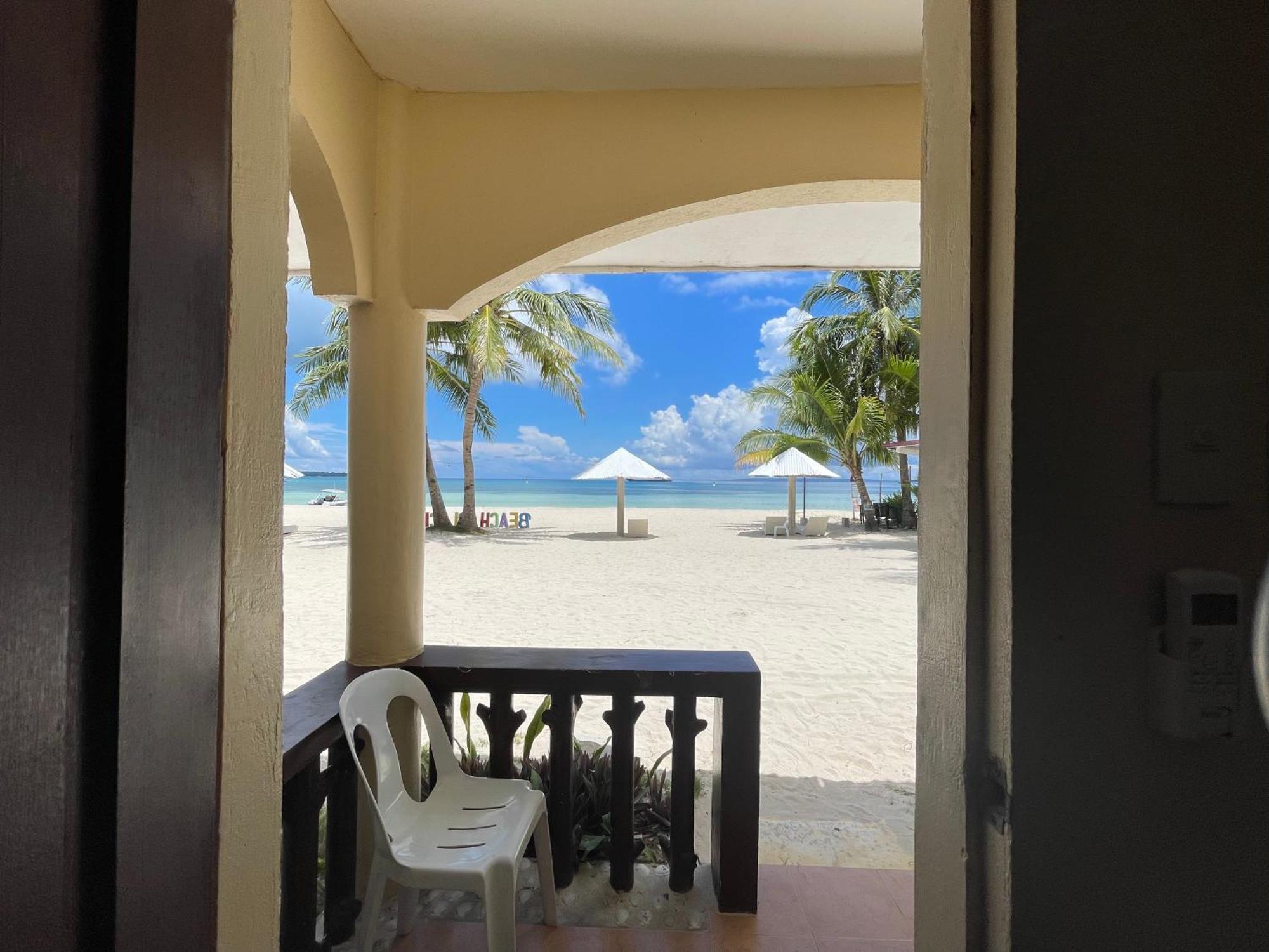 Beach Placid Resort Powered By Cocotel Ocoy Phòng bức ảnh